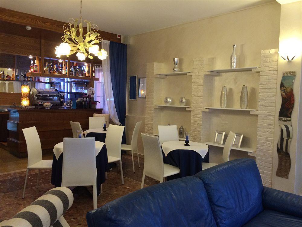Hotel Rex Каорле Экстерьер фото