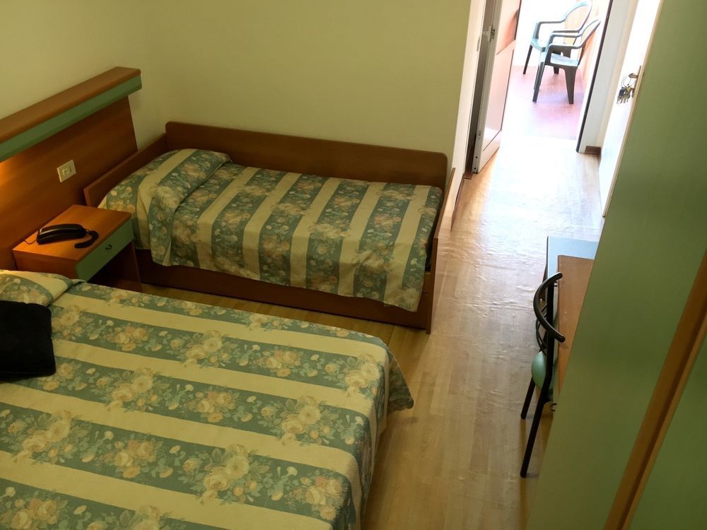 Hotel Rex Каорле Экстерьер фото